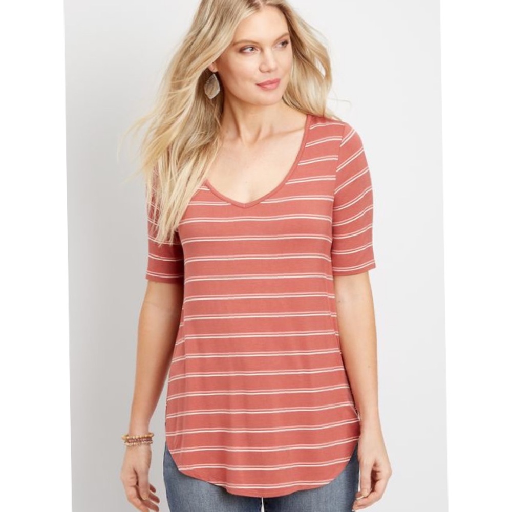 Maurice’s 24/7 Flawless striped tee. NWT small